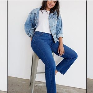 AE Stretch Curvy Straight Jean